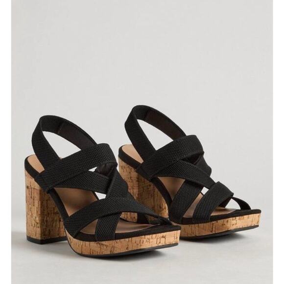 Torrid Strappy Platform Heeled Sandal Black Size 8.5WW See pictures for details - Picture 2 of 13